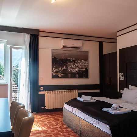 Como A Casa Apartments - Free Parking Sarajevo Luaran gambar