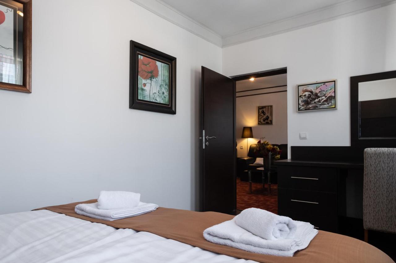Como A Casa Apartments - Free Parking Sarajevo Luaran gambar