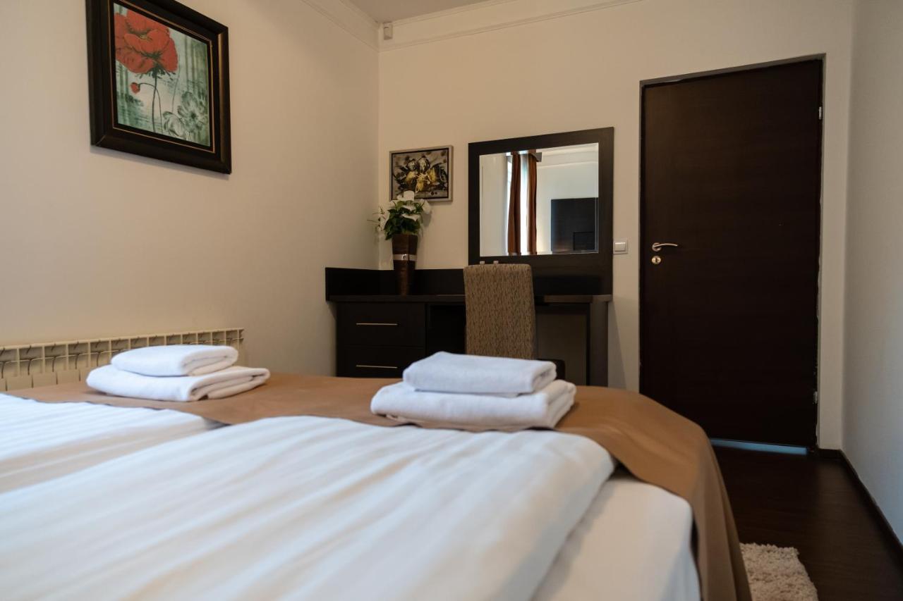 Como A Casa Apartments - Free Parking Sarajevo Luaran gambar